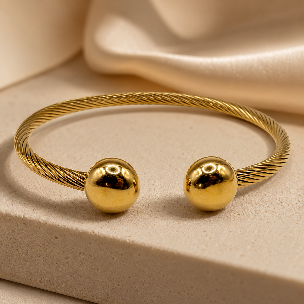 Classic Cable Orb Bangle