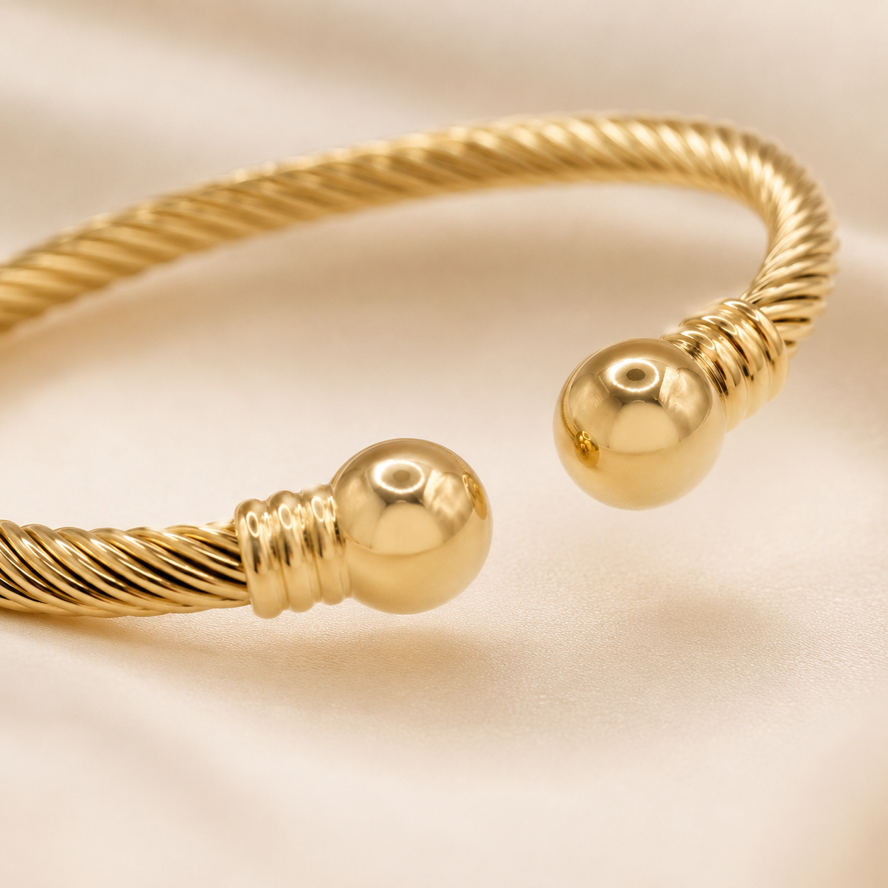Twisted Cable Ball Cuff